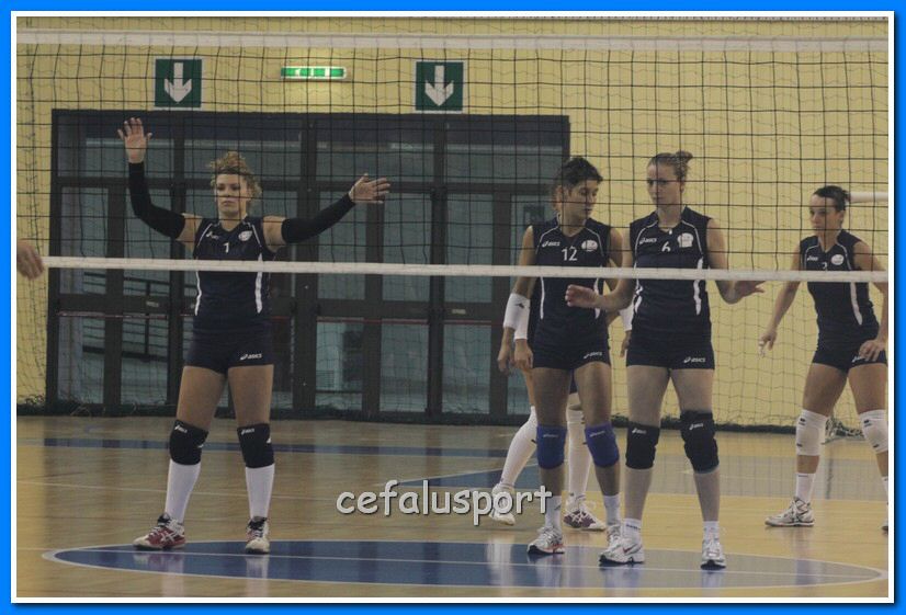 121110 sport2 414_tn.jpg